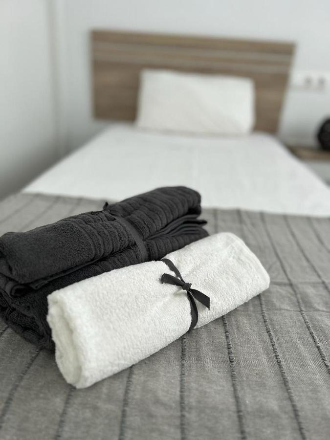 Am Del Sol Apartment Fuengirola Bagian luar foto